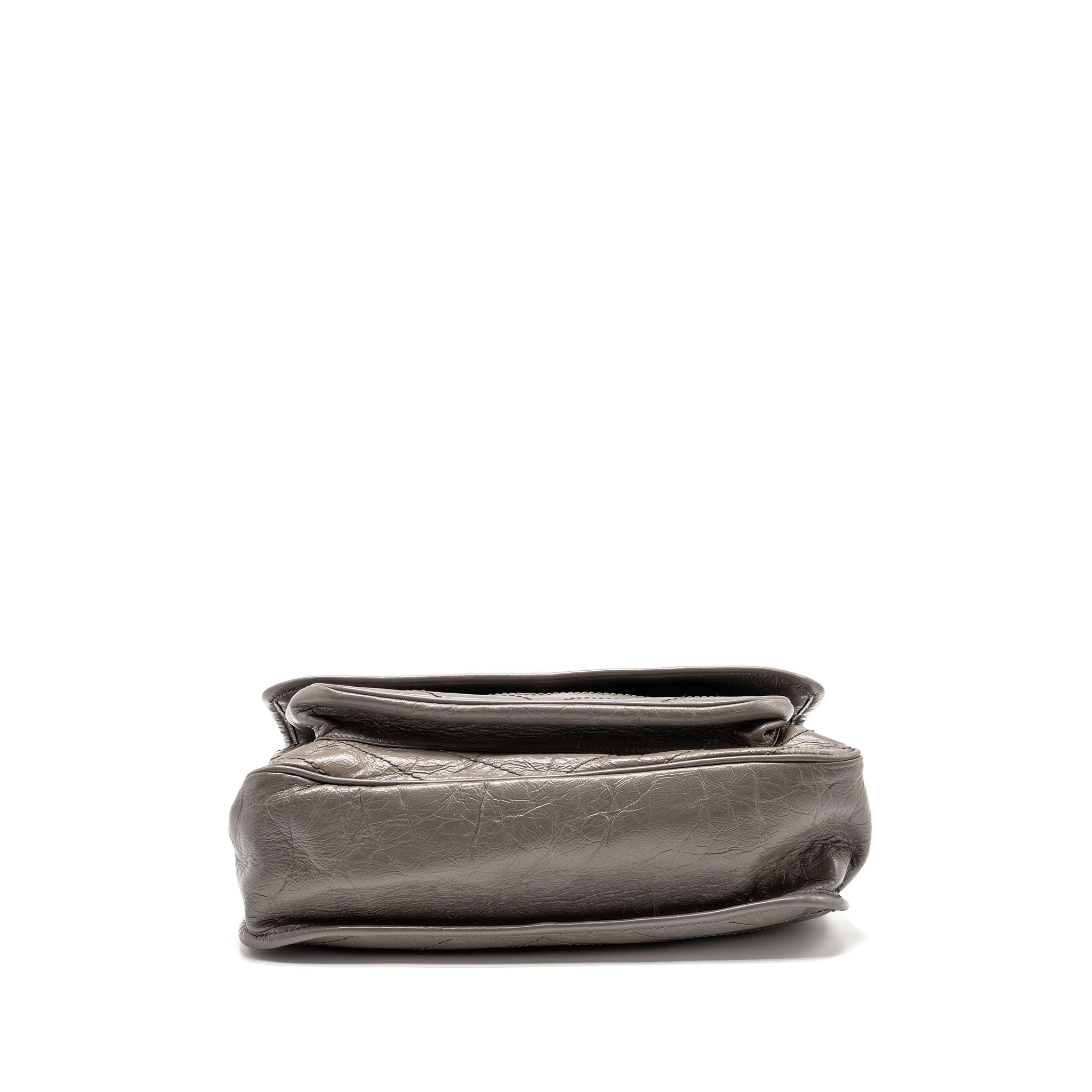 saint-laurent-ysl-large-niki-bag-calfskin-grey-shw
