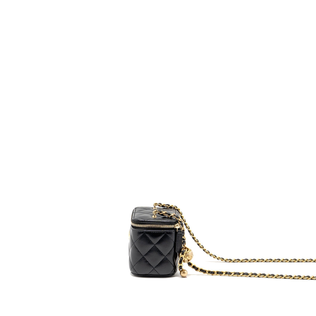 chanel-pearl-crush-mini-vanity-with-chain-lambskin-black-ghw-microchip-2