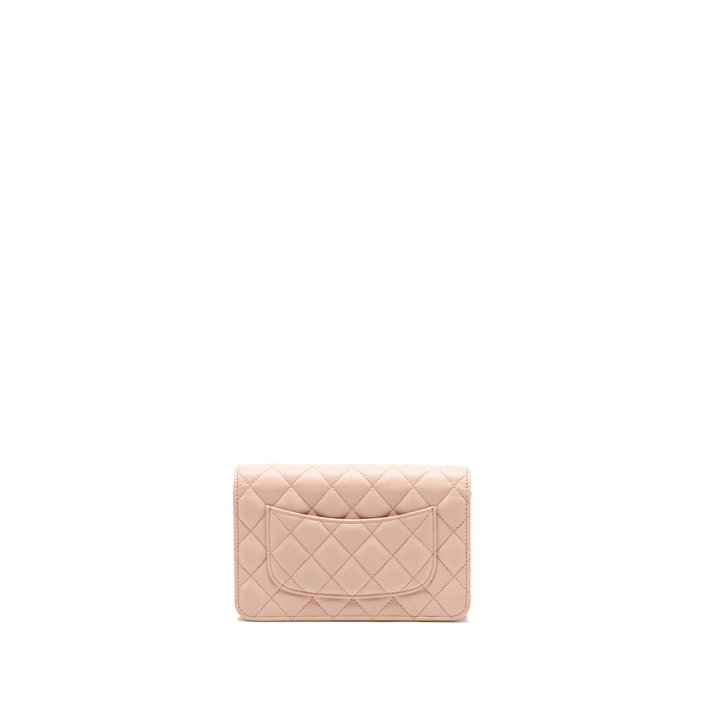 chanel-camellia-turnlock-wallet-on-chain-caviar-light-pink-ghwmicrochip