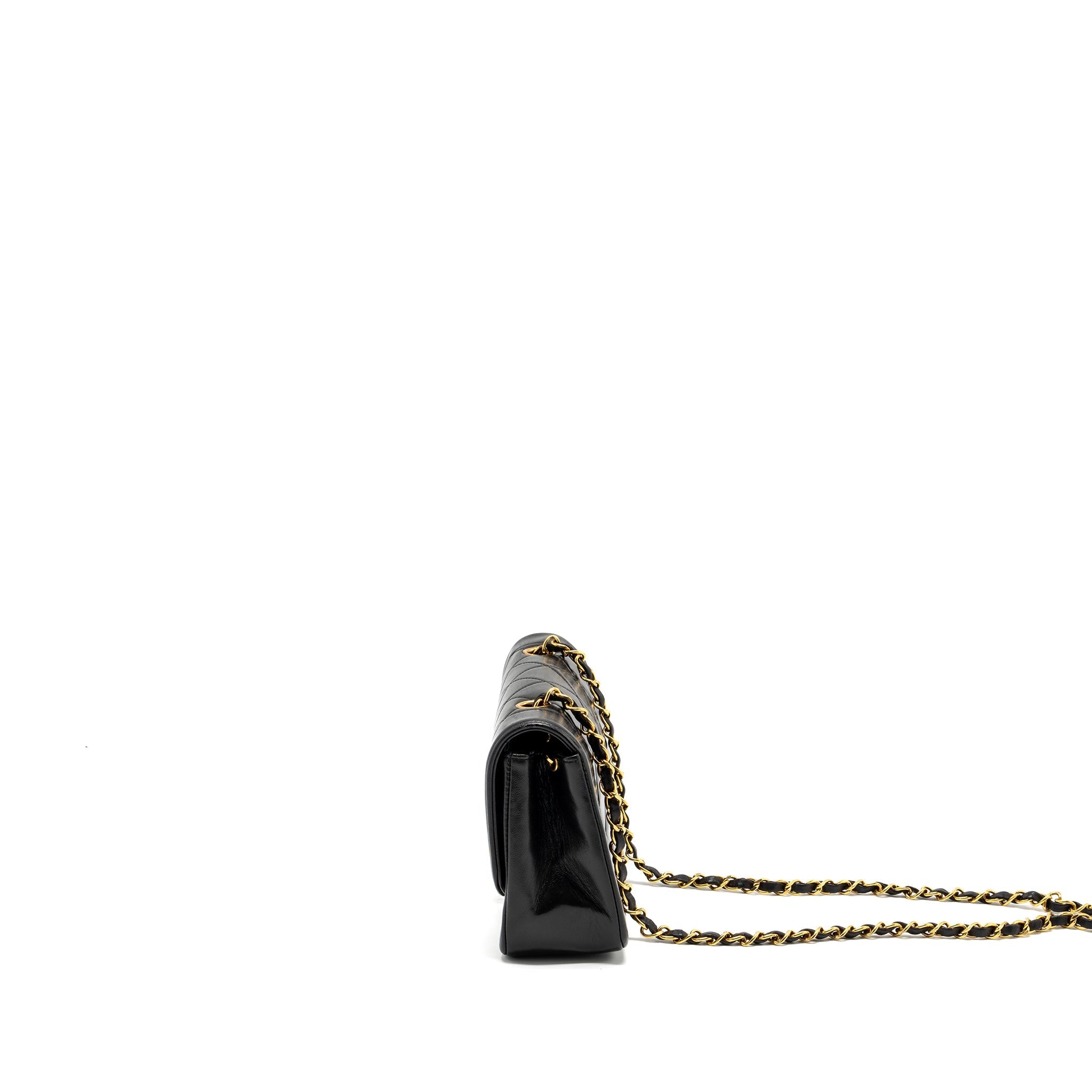 chanel-vintage-small-diana-flap-bag-lambskin-black-ghw