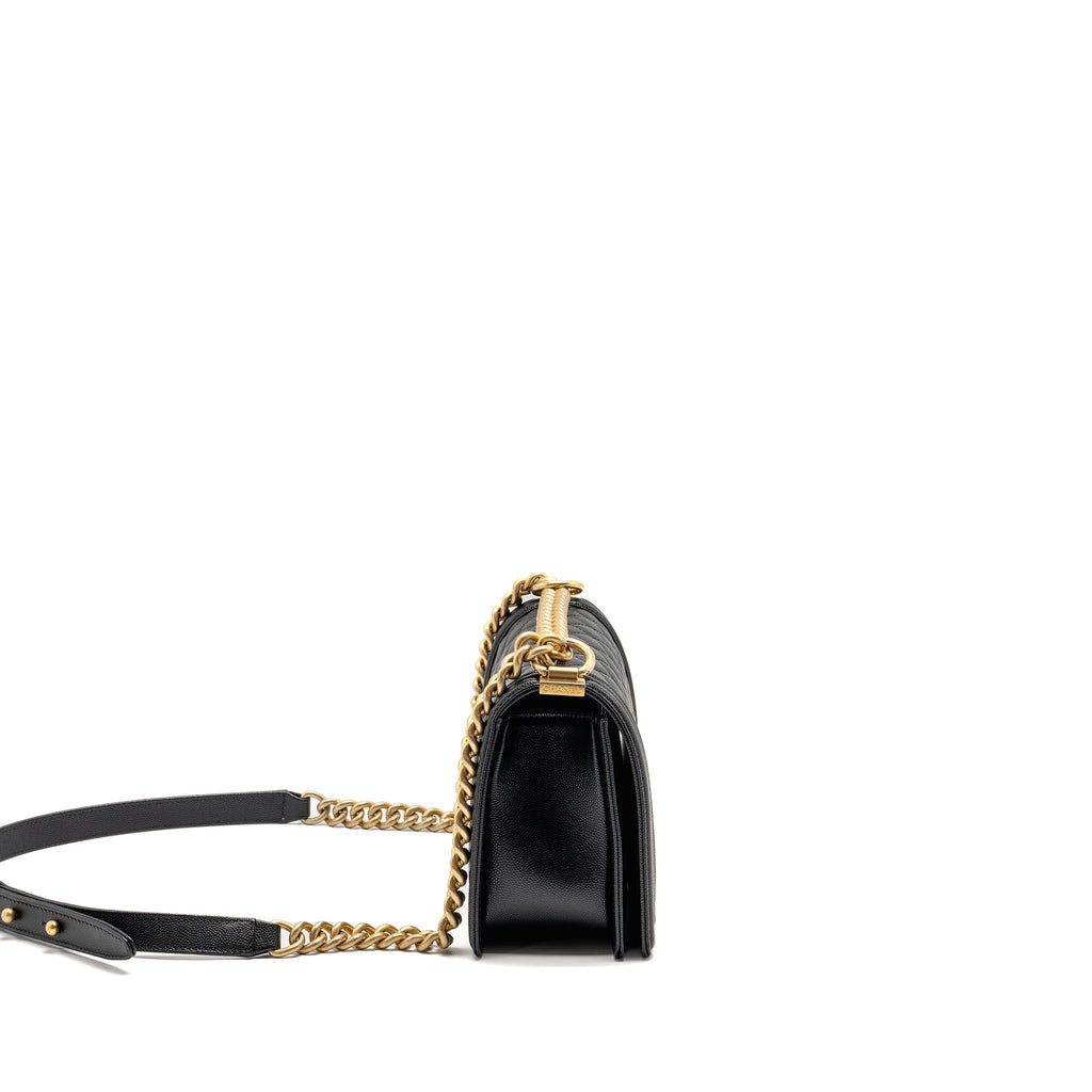 chanel-medium-classic-boy-bag-caviar-black-ghw-2