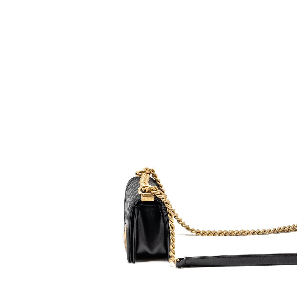 chanel-small-boy-bag-calfskin-black-ghwmicrochip