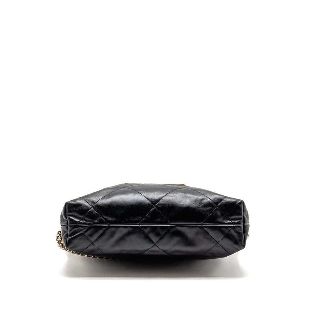 chanel-22-black-1