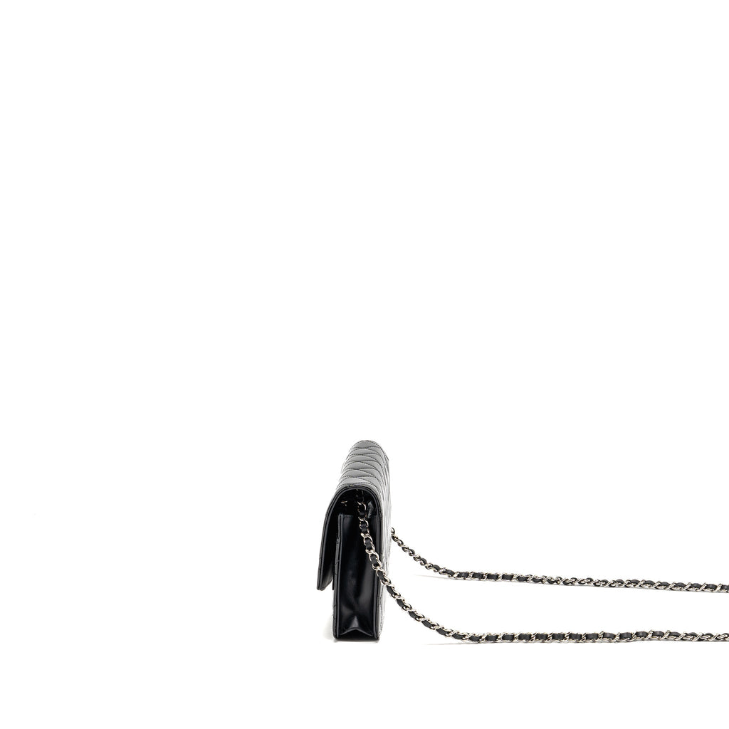 chanel-wallet-on-chain-patent-leather-black-shw-1