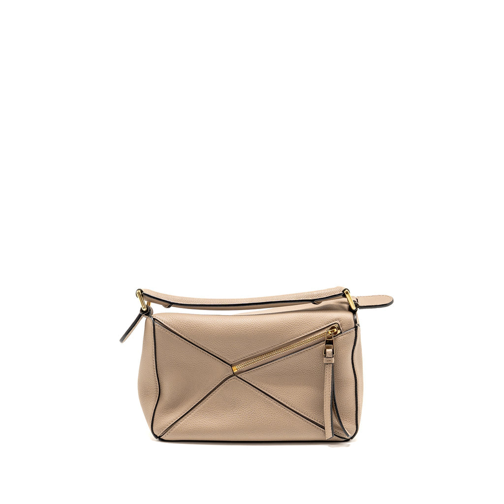 loewe-small-puzzle-bag-soft-grained-calfskin-sand-ghw