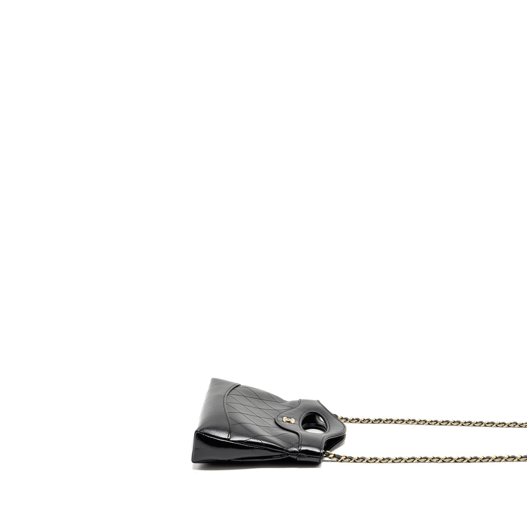 chanel-24c-mini-31-clutch-with-chain-shiny-calfskin-black-lghw-microchip-2