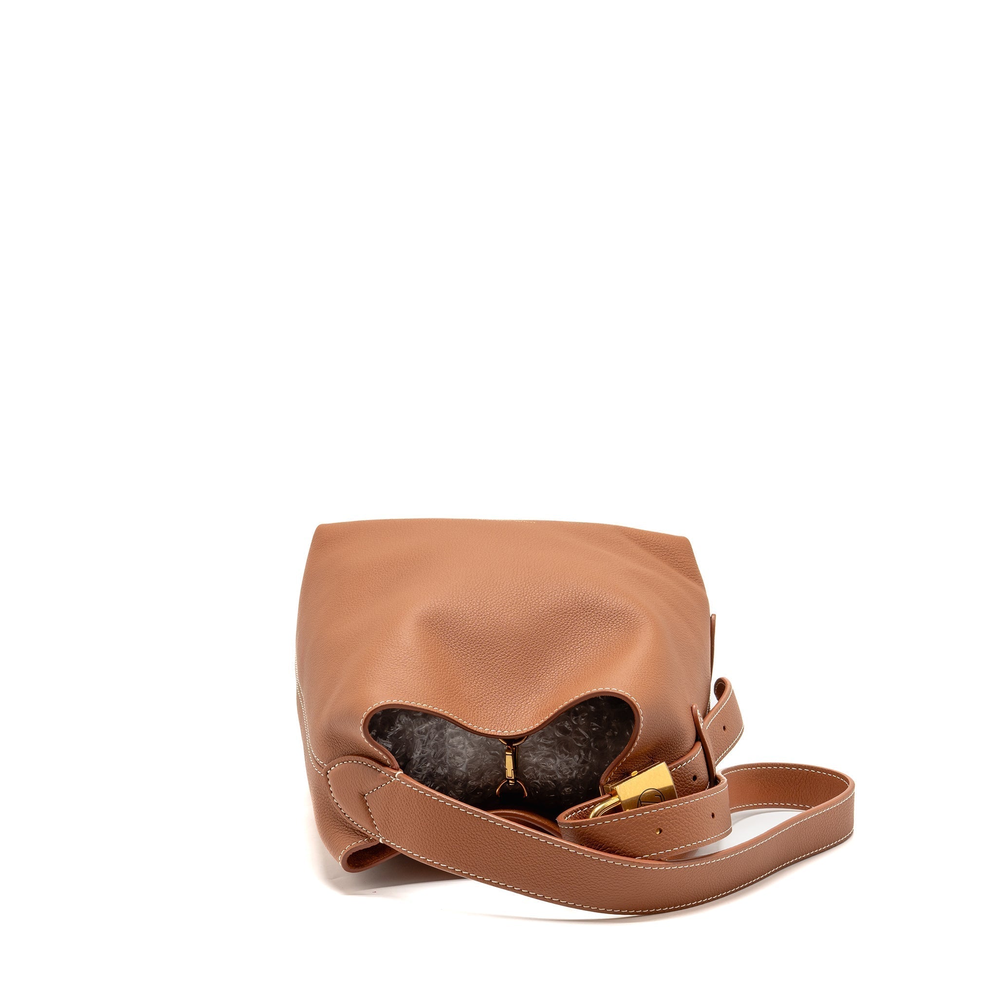 louis-vuitton-low-key-hobo-pm-smooth-calfskin-cognac-ghw