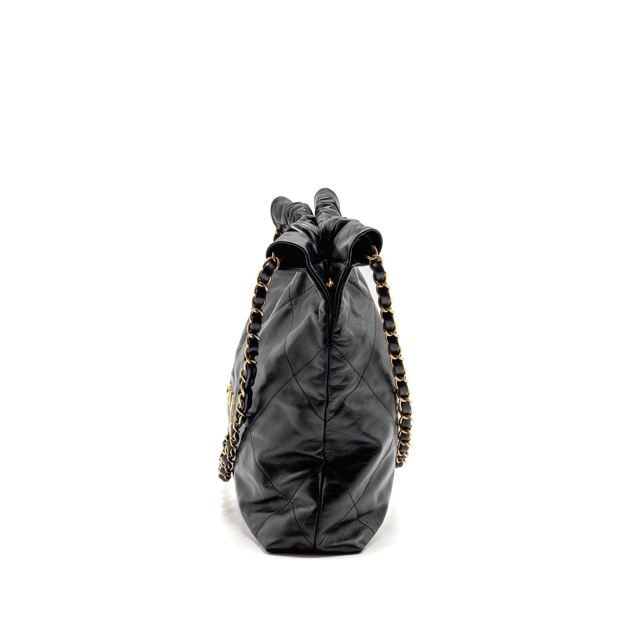 chanel-22-black-1