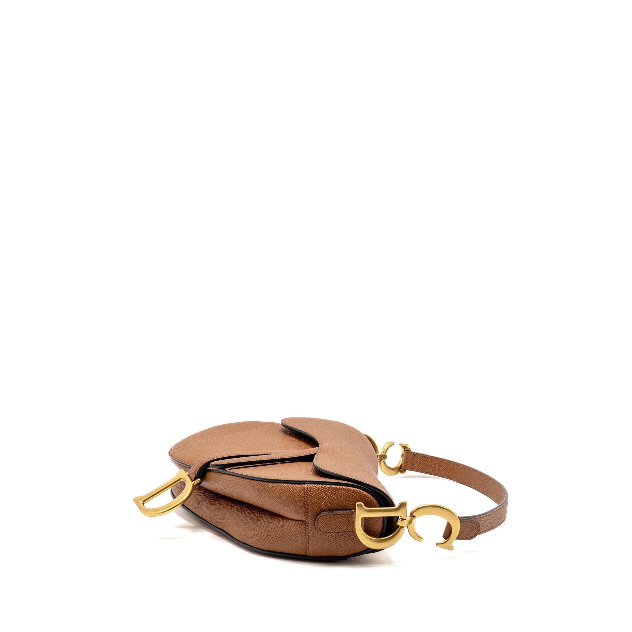dior-medium-saddle-bag-calfskin-caramel-ghw