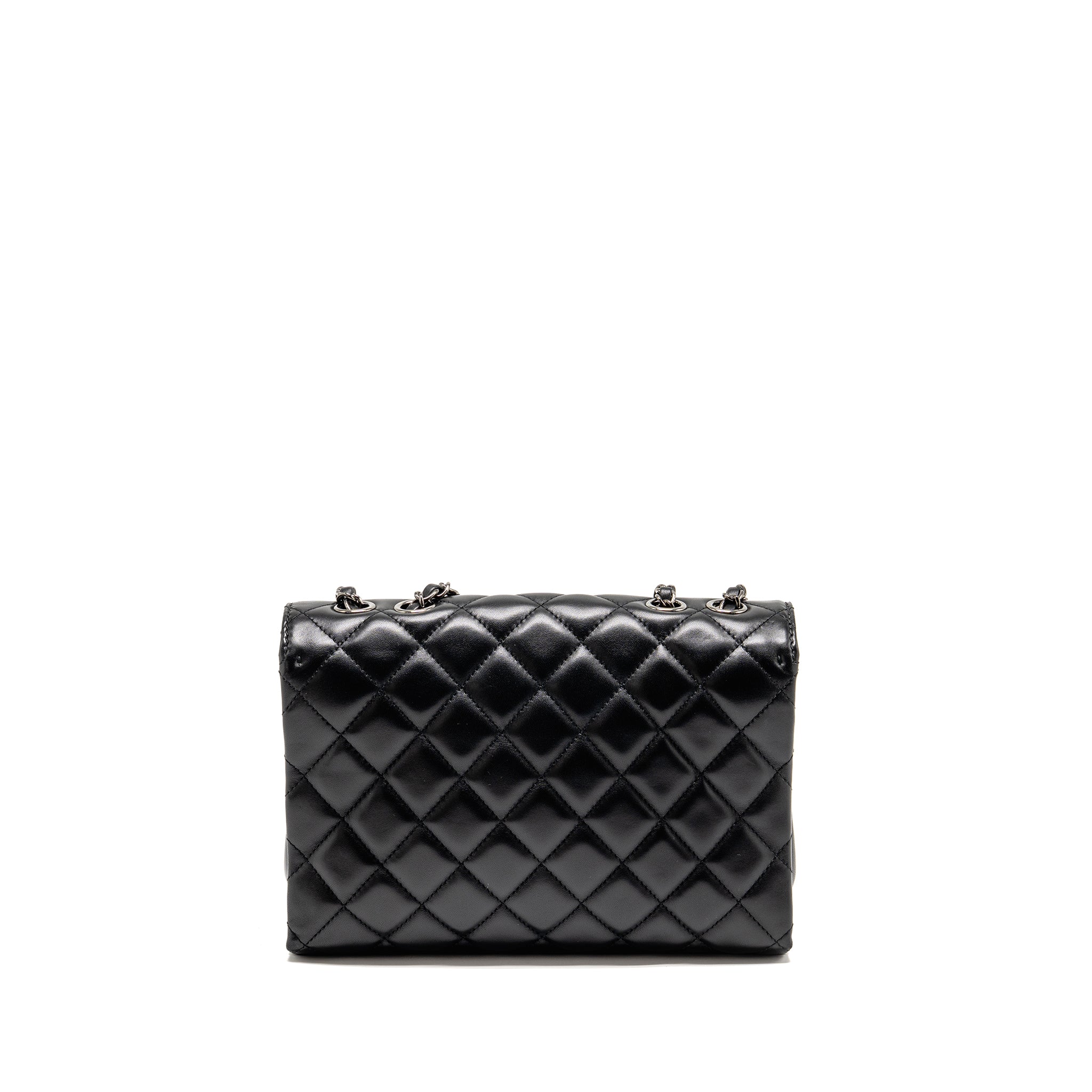 chanel-coco-loop-single-flap-bag-lambskin-black-shw-copy