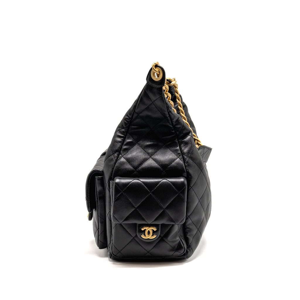 chanel-25c-maxi-hobo-bag-lambskin-black-ghw-microchip