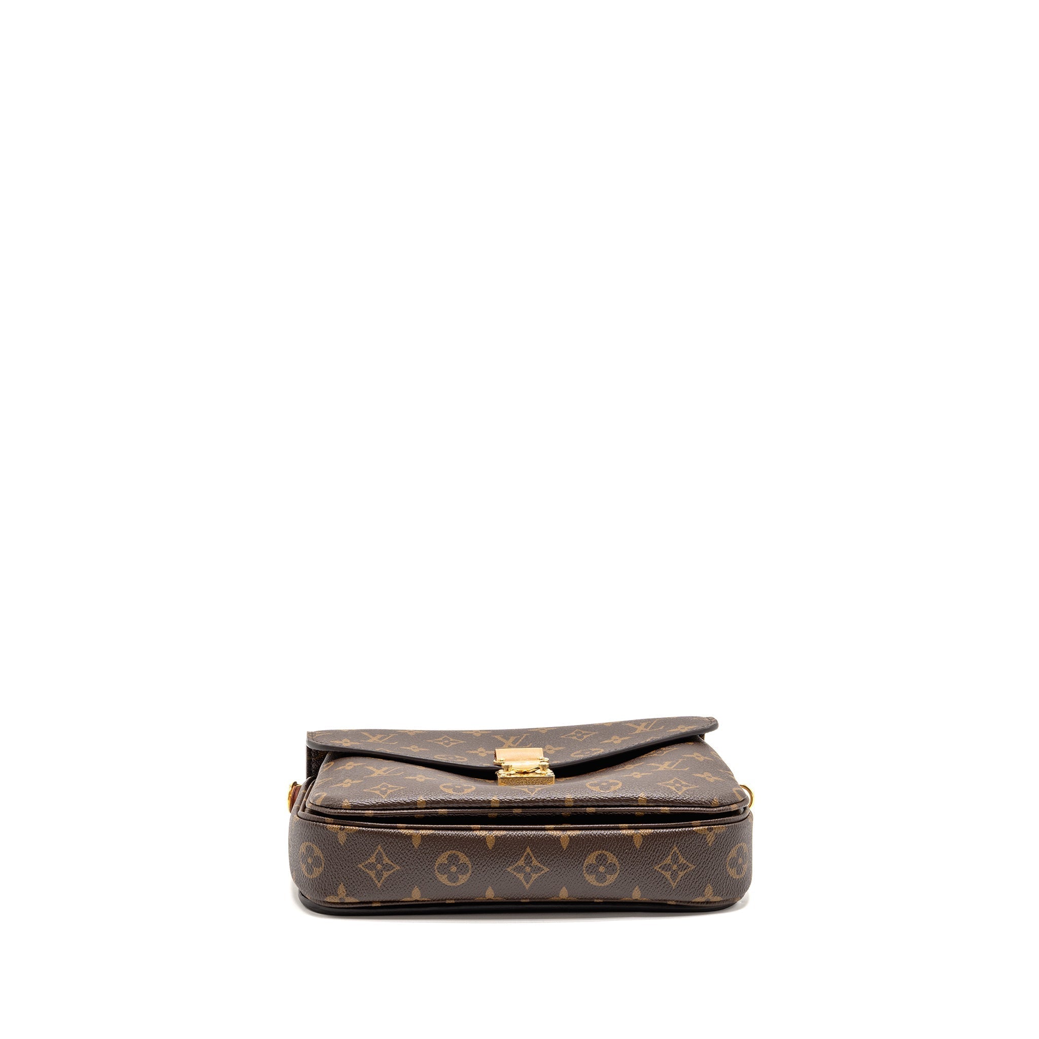 louis-vuitton-pochette-metis-monogram-canvas-ghw-36