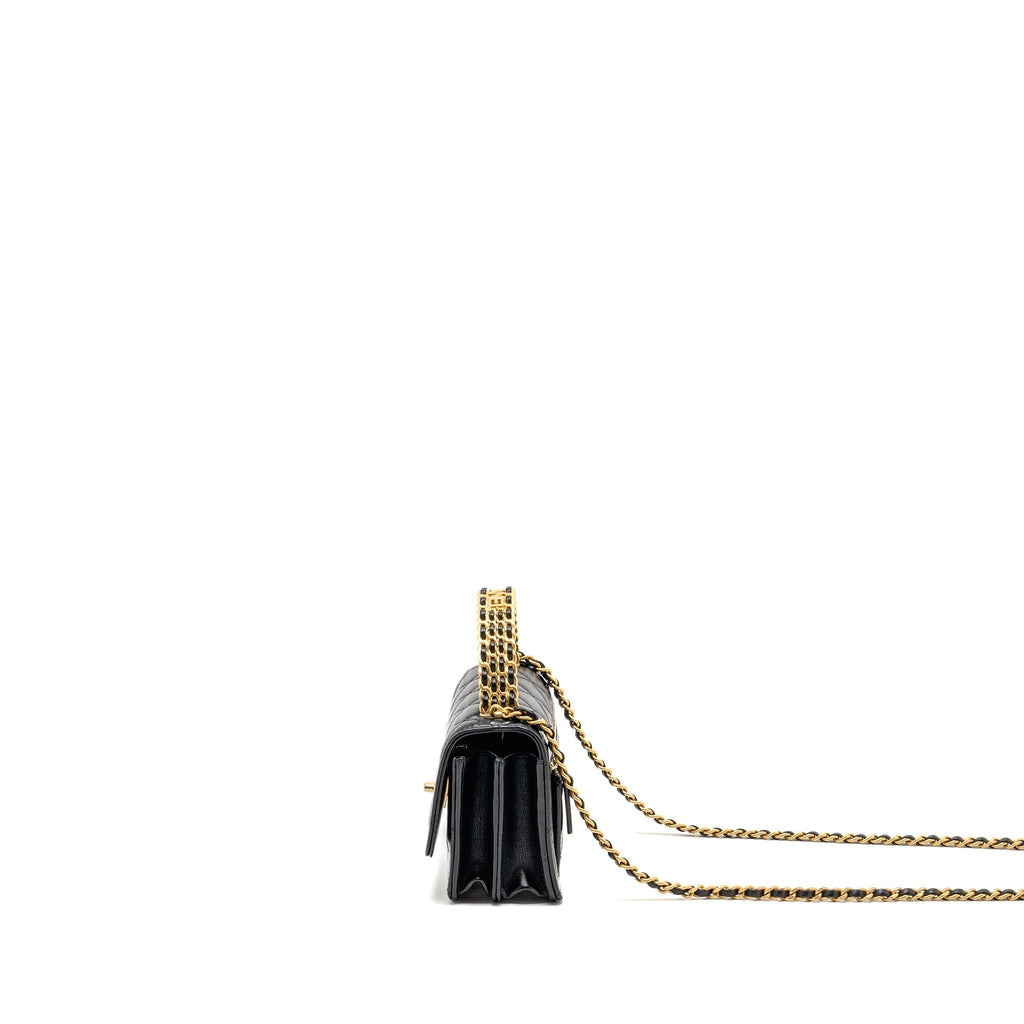 chanel-top-handle-mini-wallet-on-chain-calfskin-black-ghwmicrochip