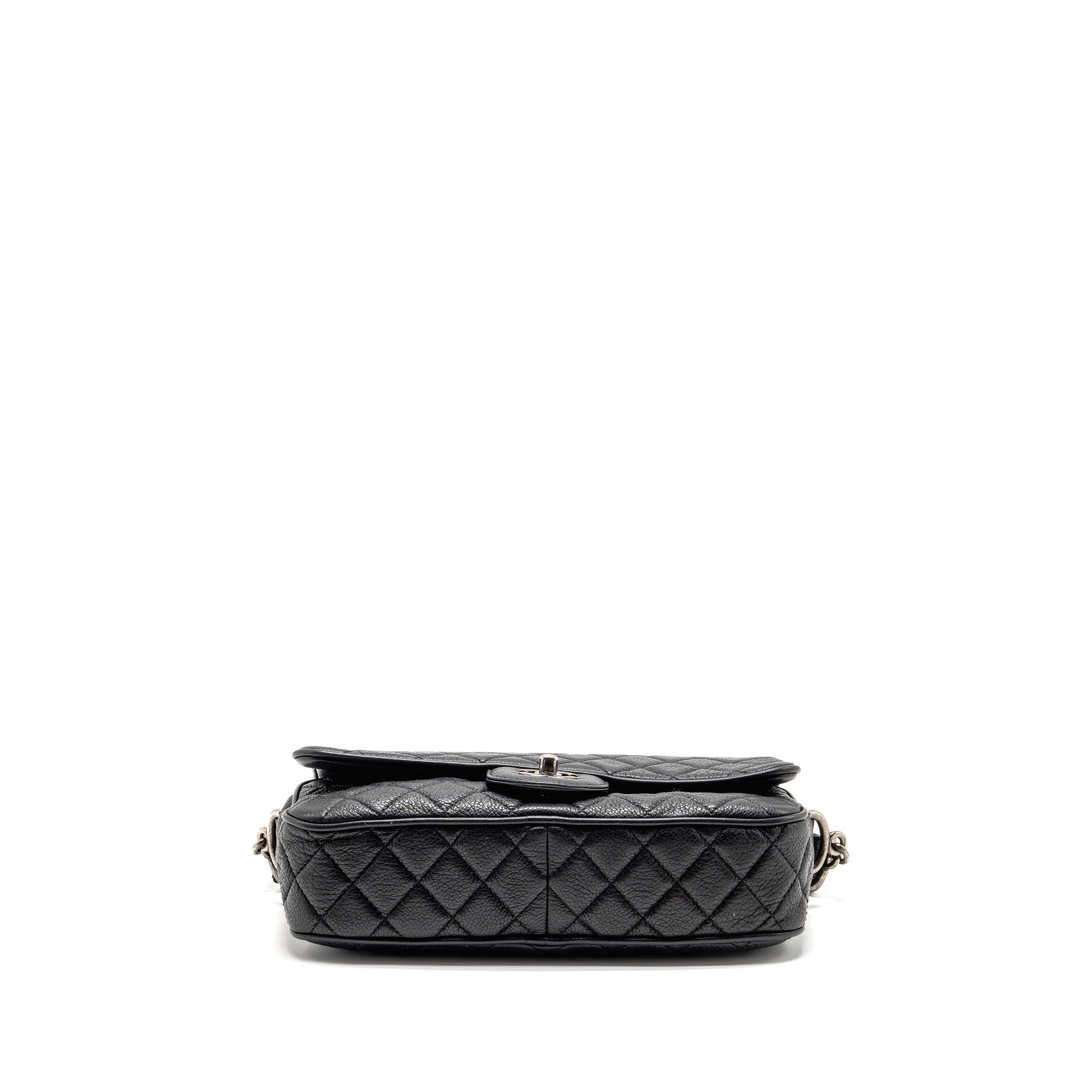 chanel-medium-casual-rock-flap-bag-grained-calfskin-black-ruthenium-hardware