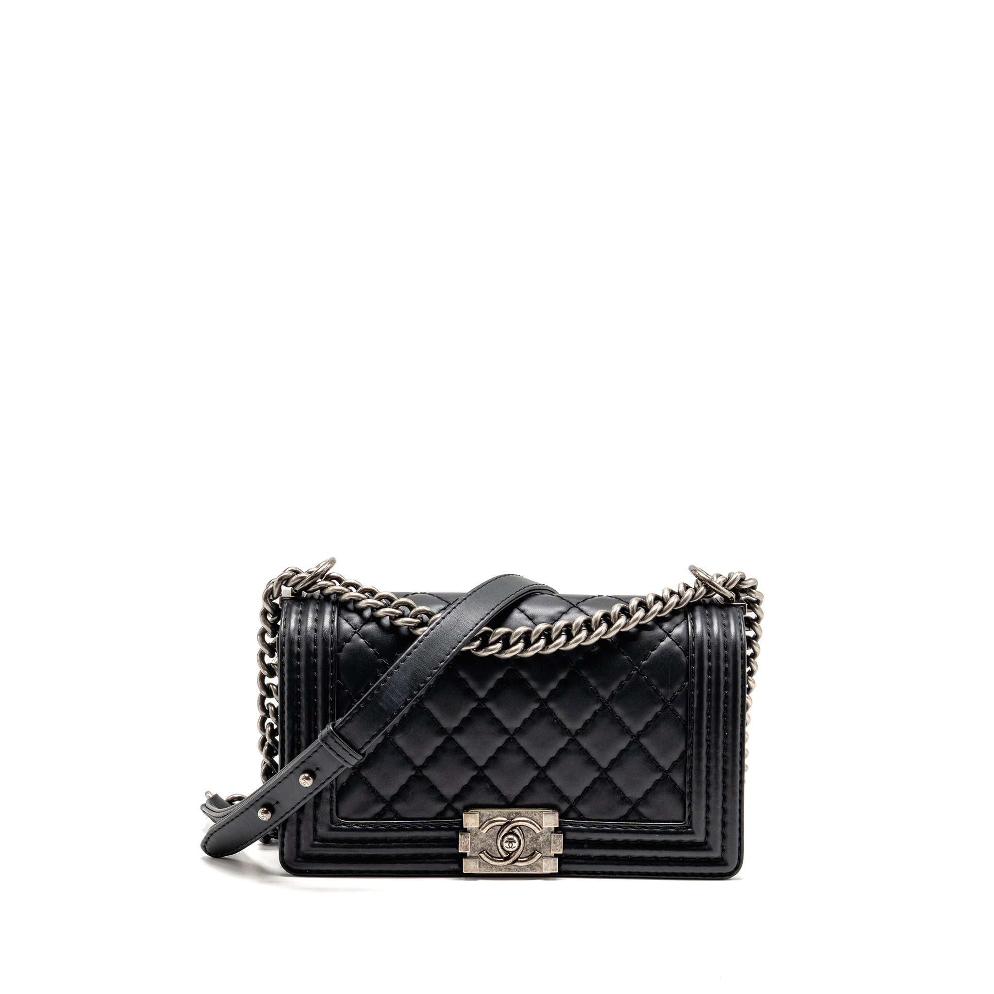 chanel-boy-black-1