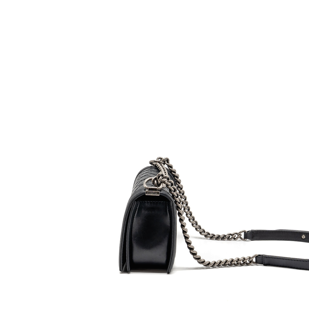chanel-boy-black-1