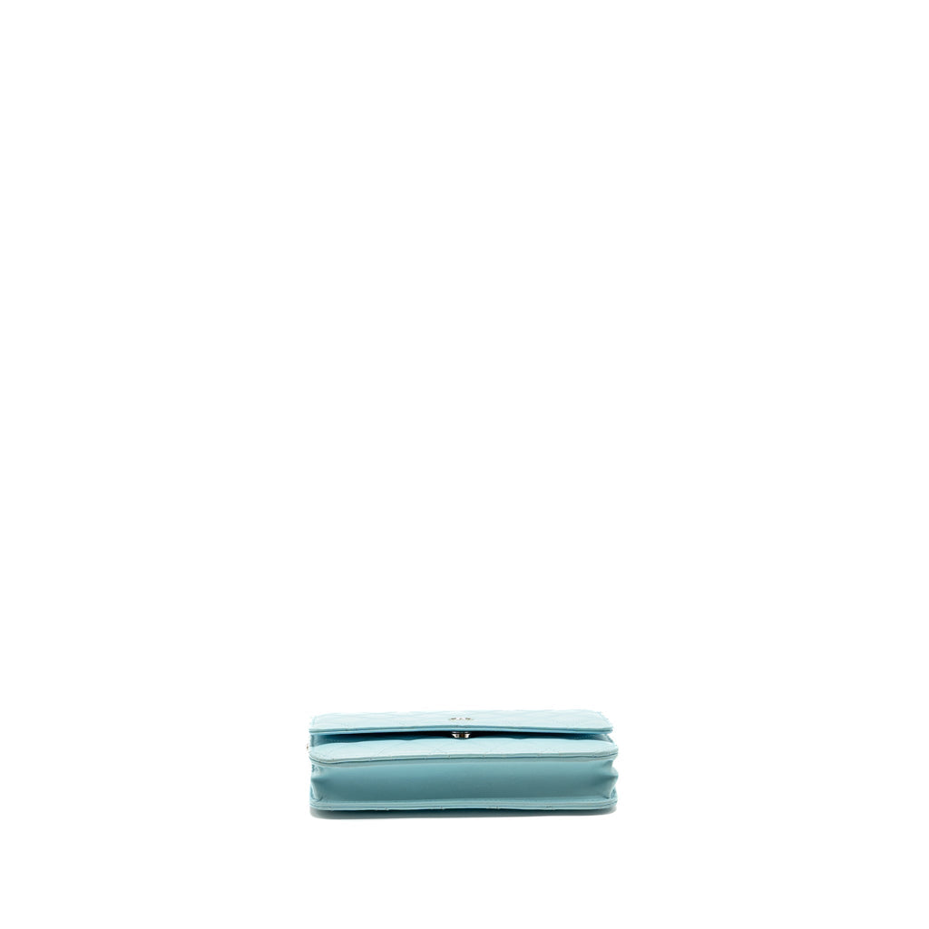 chanel-classic-wallet-on-chain-lambskin-light-blue-shw-1
