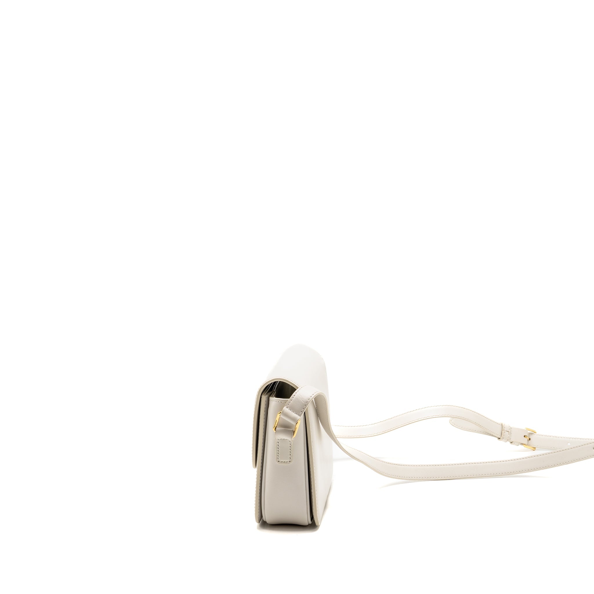 celine-teen-triomphe-bag-calfskin-white-ivory-ghw