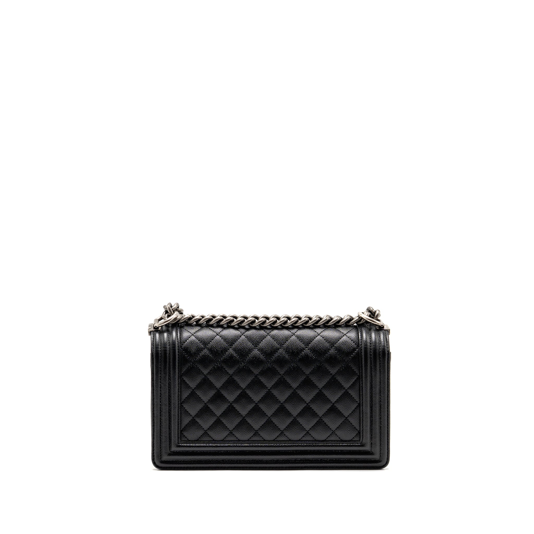 chanel-medium-boy-bag-caviar-black-shw-1