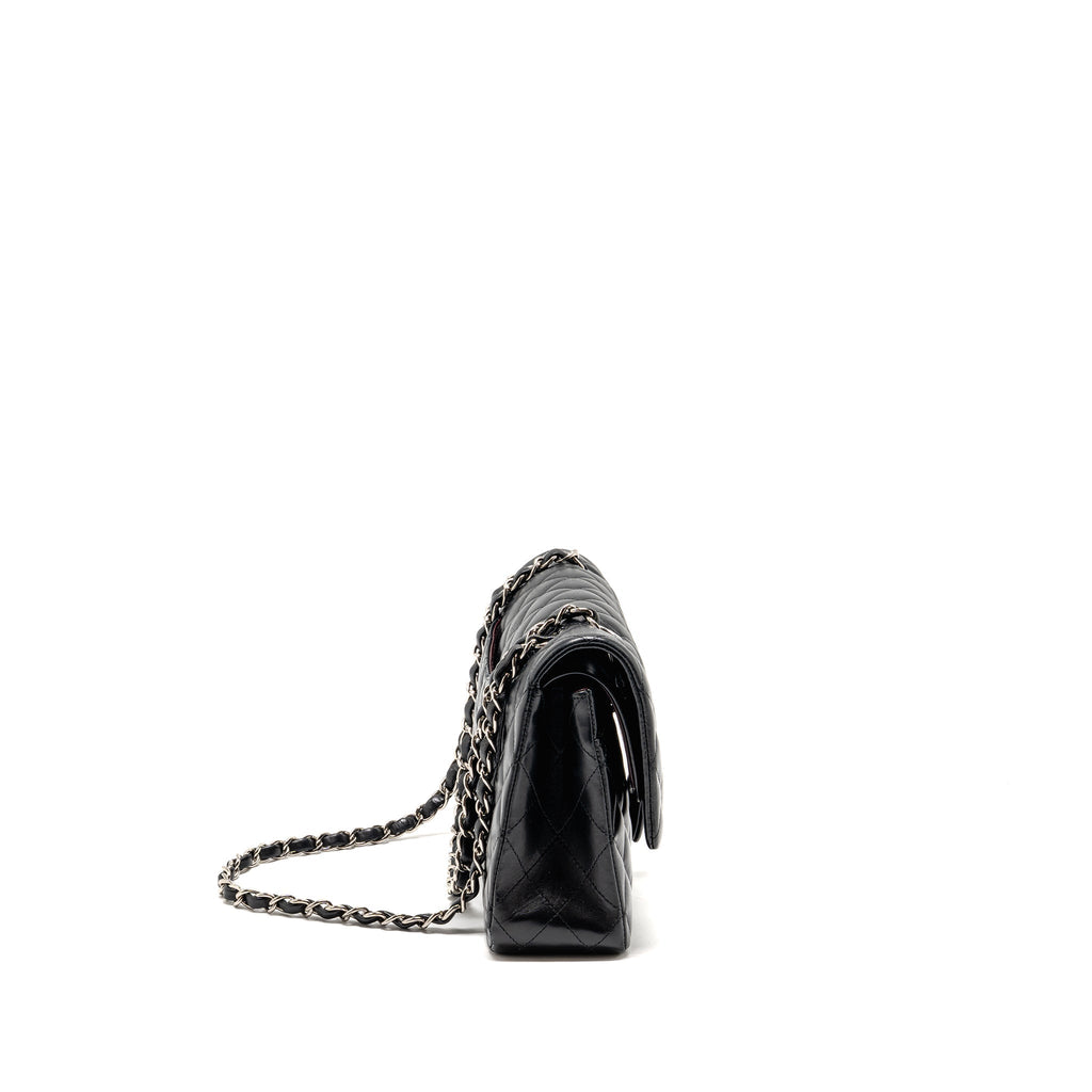 chanel-medium-classic-double-flap-bag-lambskin-black-shw-1