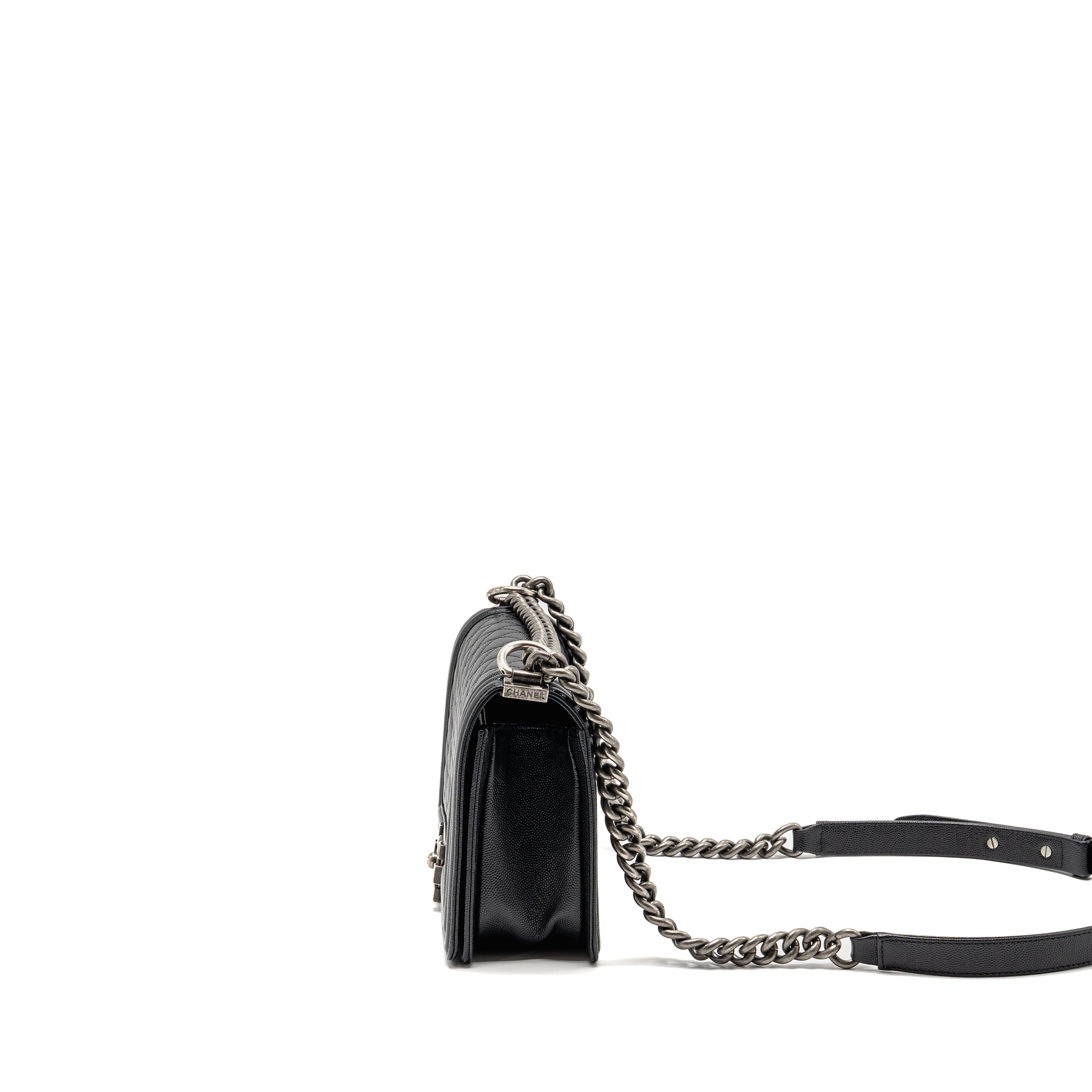 chanel-medium-boy-bag-caviar-black-shw-1