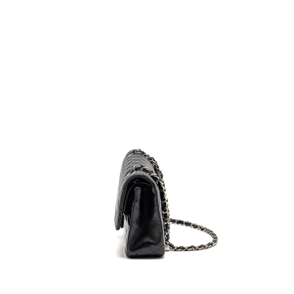 chanel-medium-classic-double-flap-bag-lambskin-black-shw-1