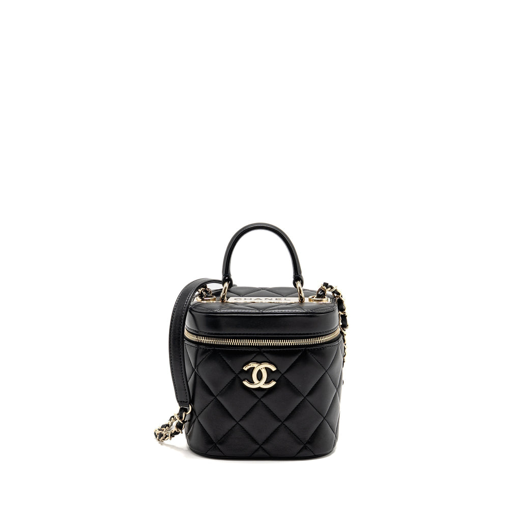 chanel-trendy-cc-round-vanity-case-crossbody-bag-lambskin-black-lghw-1