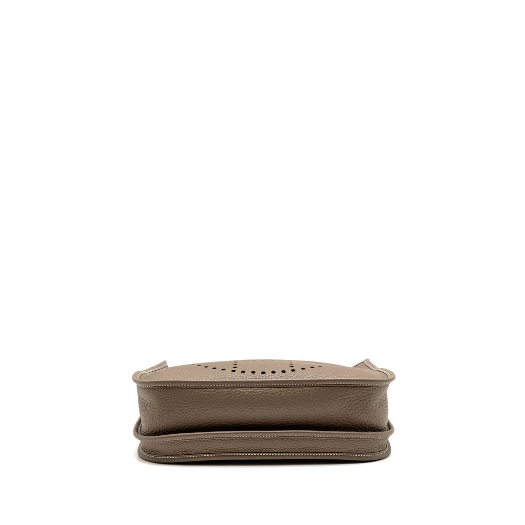 hermes-evelyn-29-clemence-etoupe-shw-stamp-d