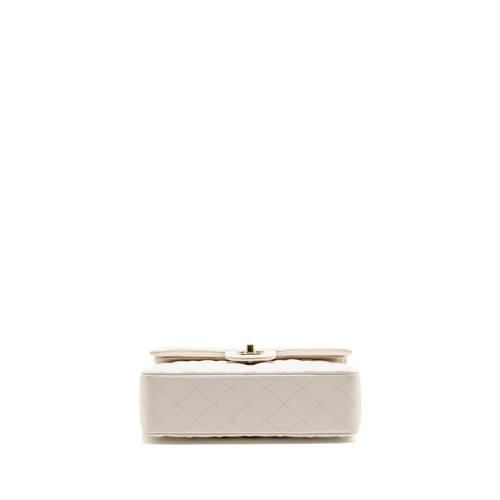 chanel-cf-white