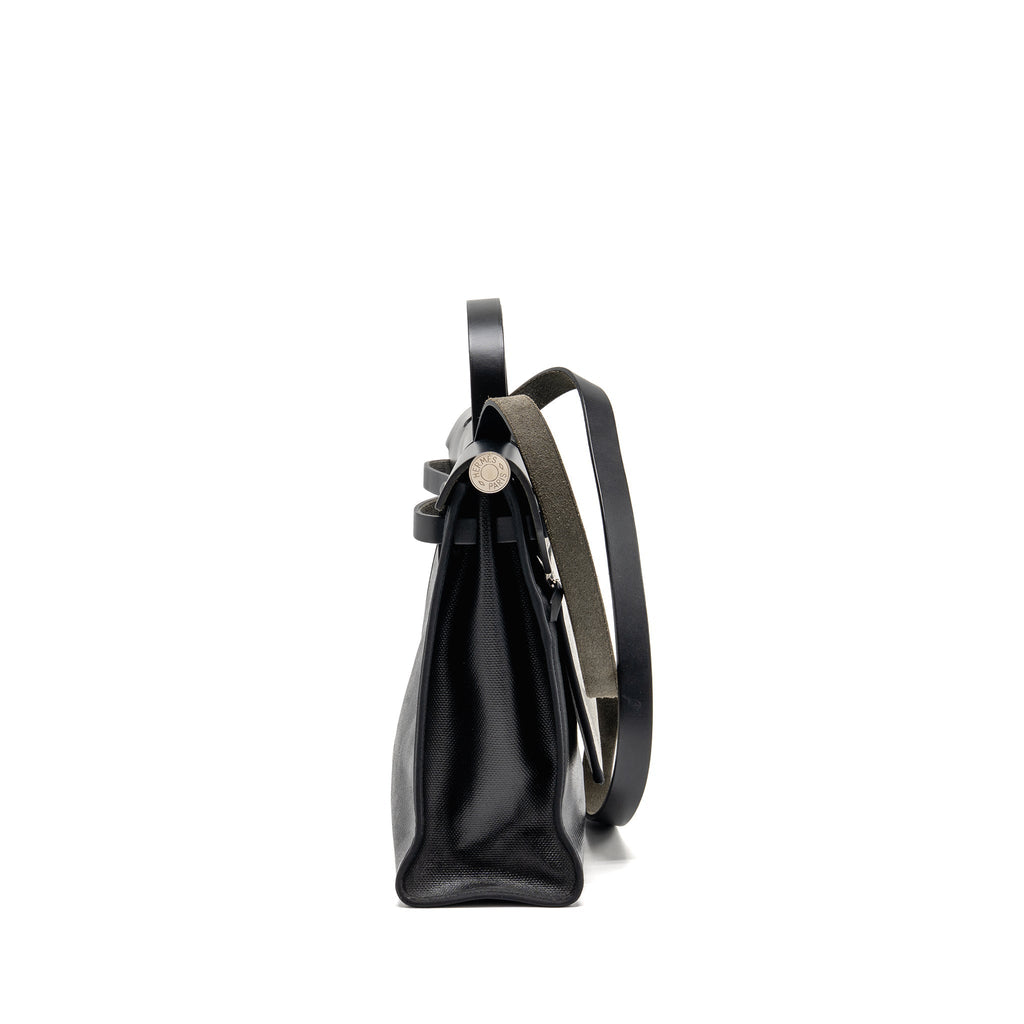 hermes-herbag-31-zip-bag-berline-canvas-hunter-leather-black-ecru-black-shw-stamp-d