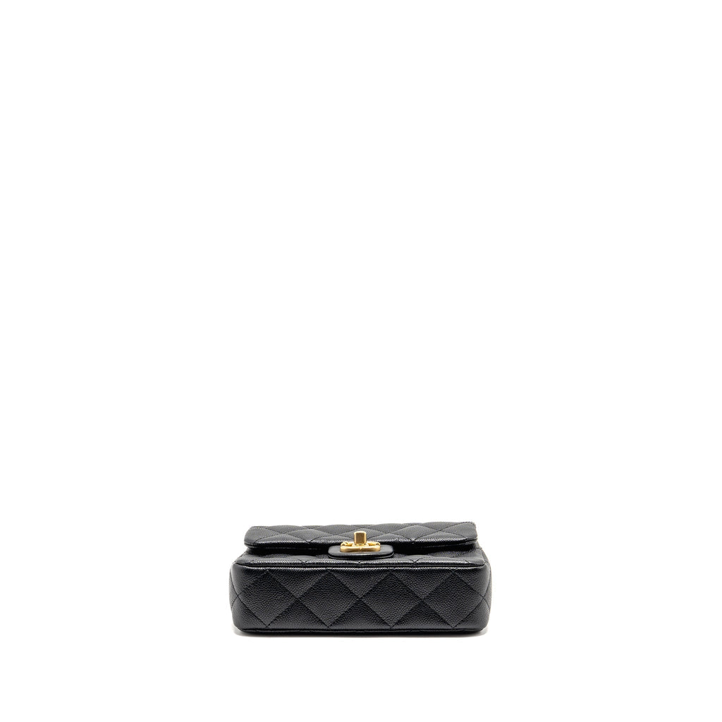 chanel-black-8