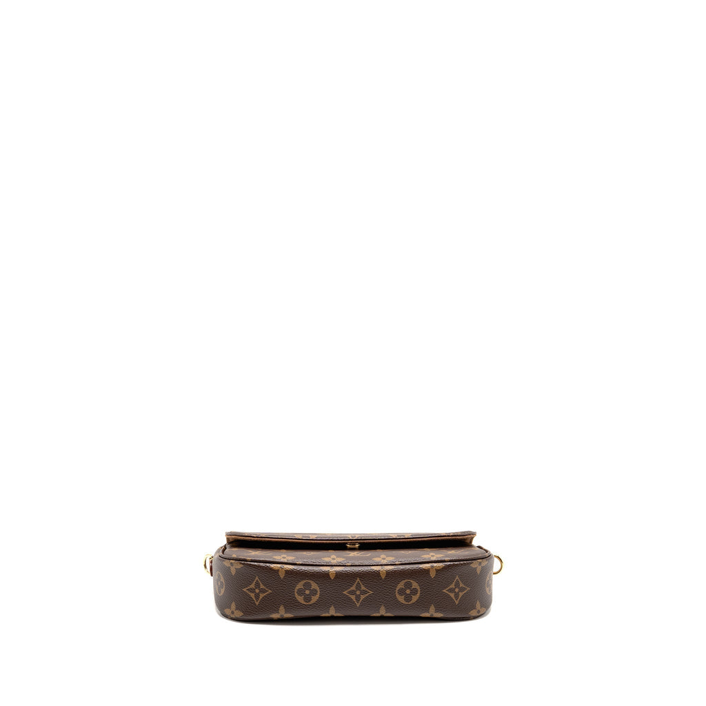 louis-vuitton-ivy-wallet-on-chain-monogram-canvas-ghw