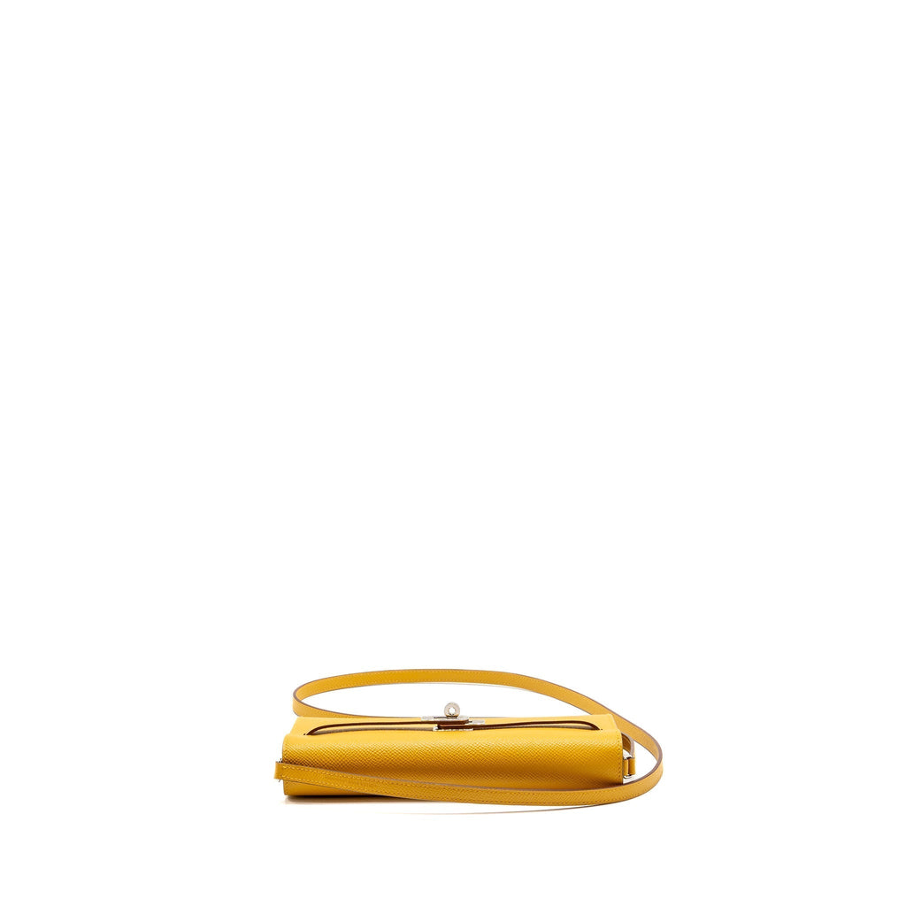 hermes-kelly-to-go-epsom-9d-jaune-ambre-shw-stamp-y
