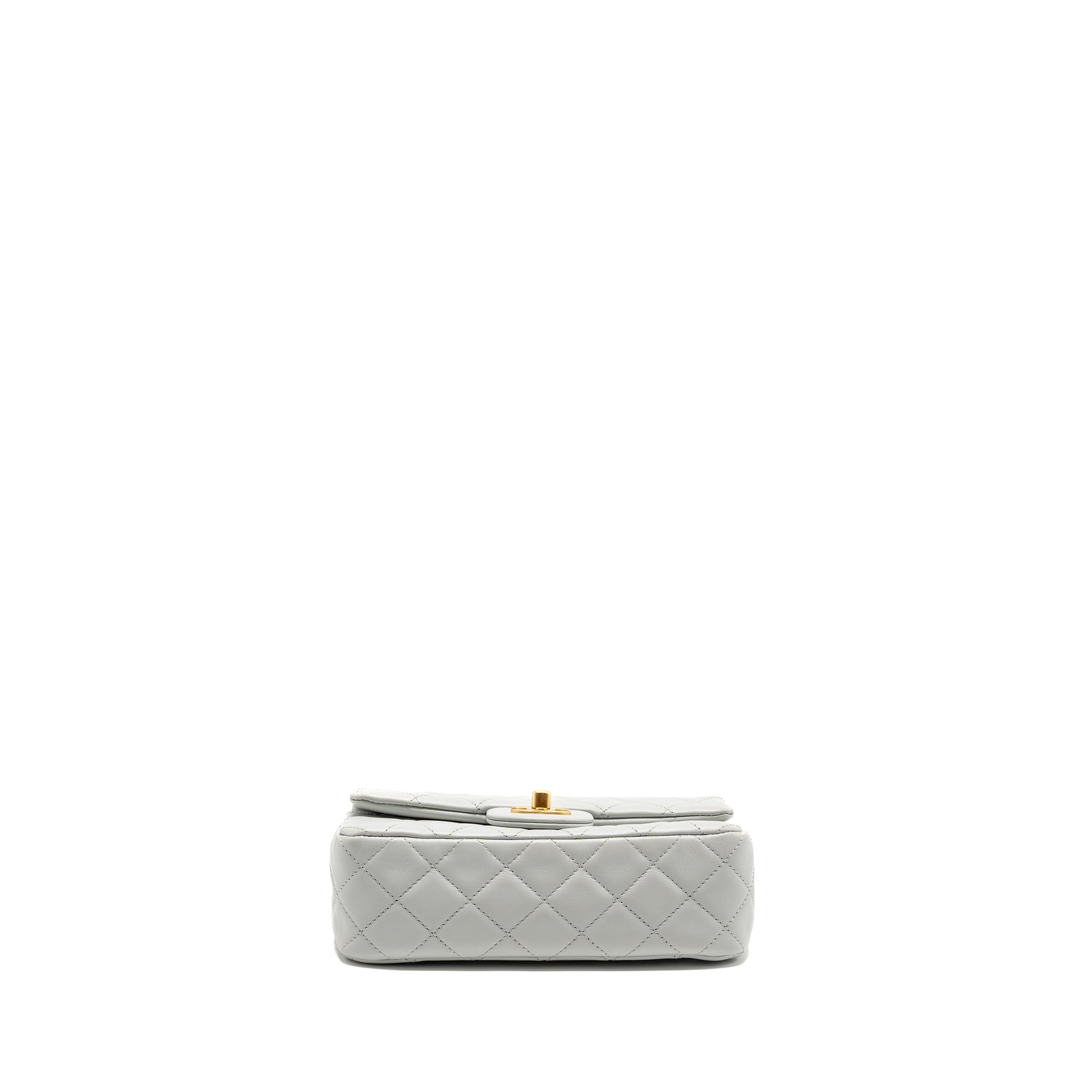 chanel-pearl-crush-mini-rectangular-flap-bag-lambskin-grey-ghwmicrochip