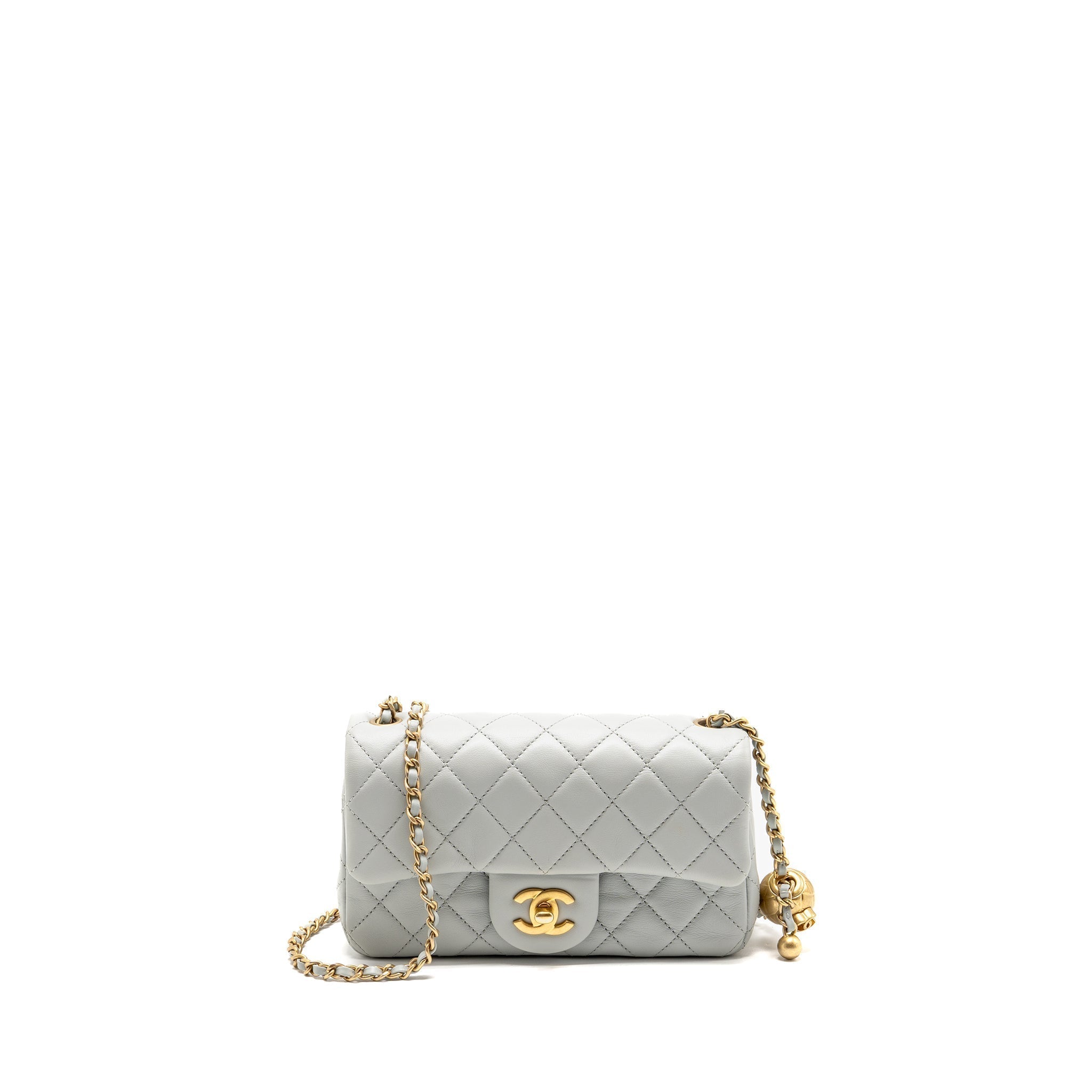 chanel-pearl-crush-mini-rectangular-flap-bag-lambskin-grey-ghwmicrochip
