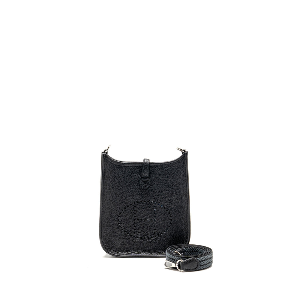 hermes-mini-evelyne-short-clemence-black-gris-misty-shw-stamp-w
