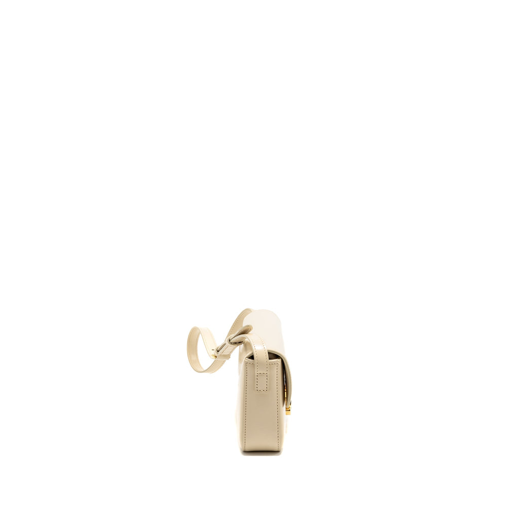 celine-triomphe-shouder-bag-shiny-calfskin-ivory-ghw