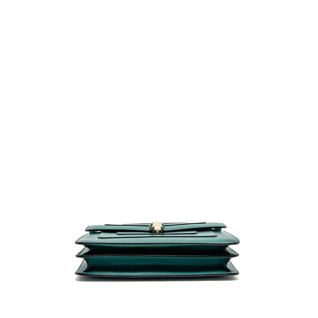 bvlgari-serpenti-forever-flap-bag-calfskin-green-lghw