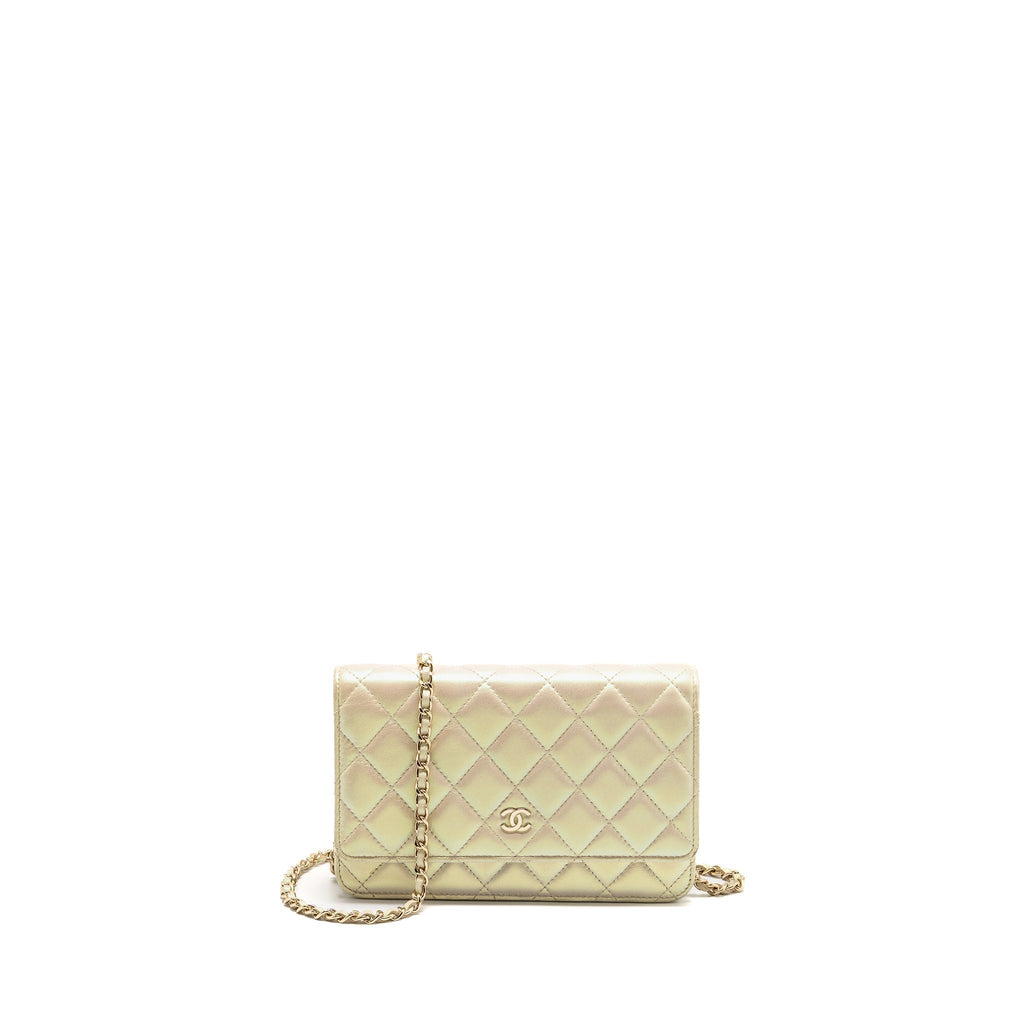 chanel-wallet-on-chain-lambskin-iridescent-ivory-lghw