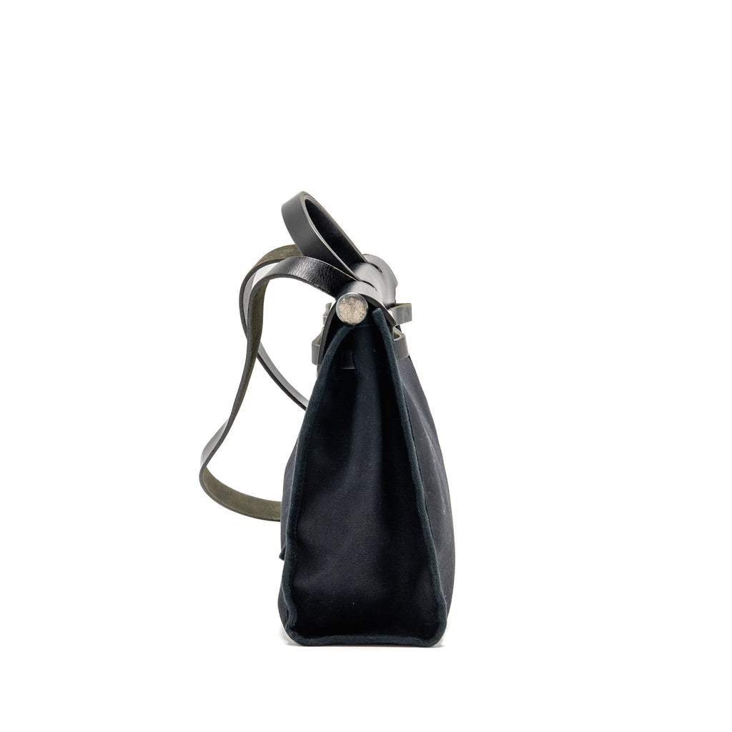 hermes-herbag-31-zip-bag-canvas-hunter-leather-black-shw-stamp-square-h