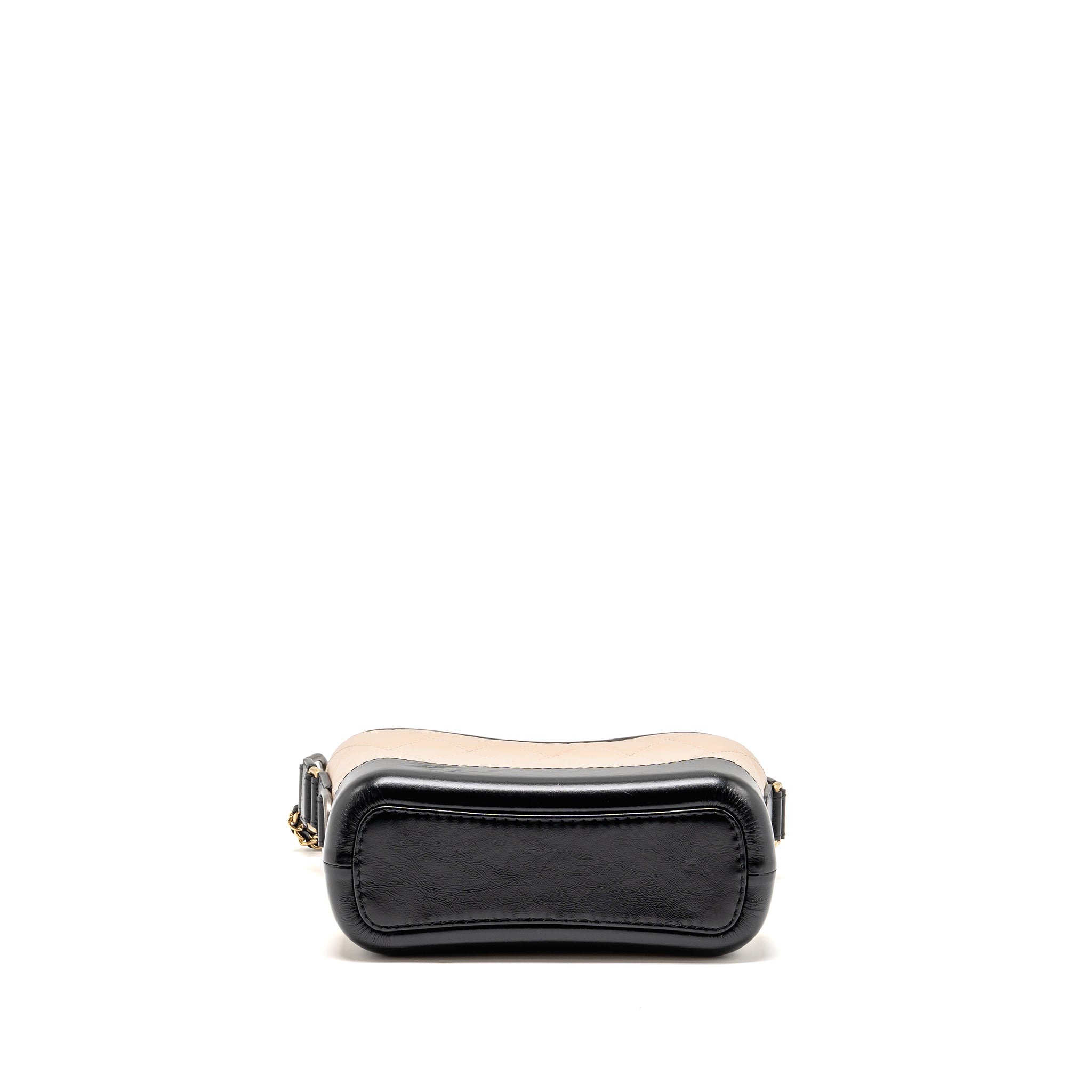 chanel-small-gabrielle-hobo-bag-aged-calfskin-beige-black-multicolour-hardware-copy