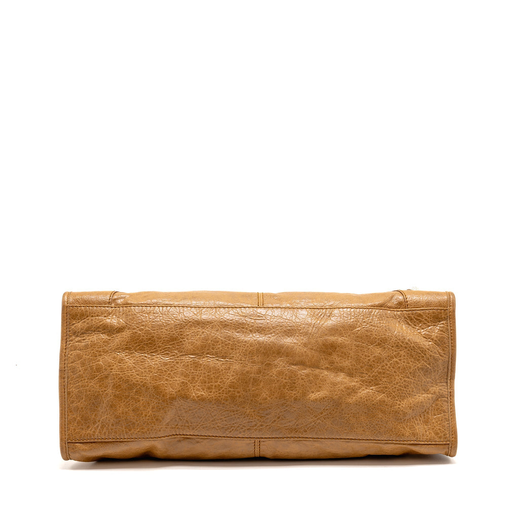 balenciaga-classic-city-bag-aged-calfskin-dark-beige-shw