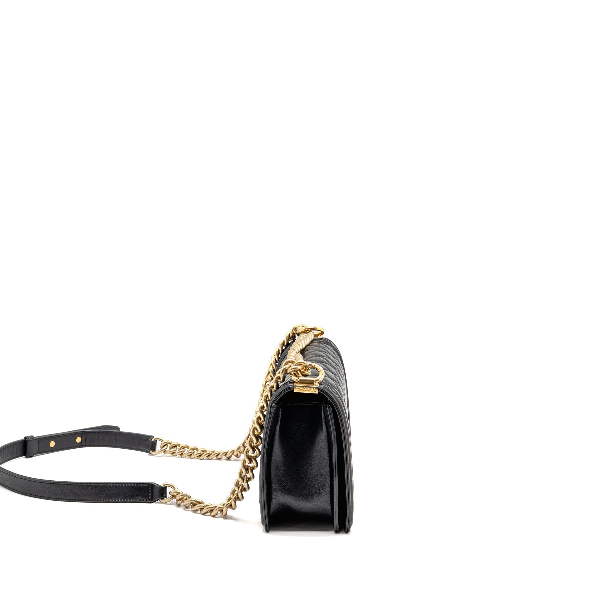 chanel-medium-boy-bag-lambskin-black-ghw-1