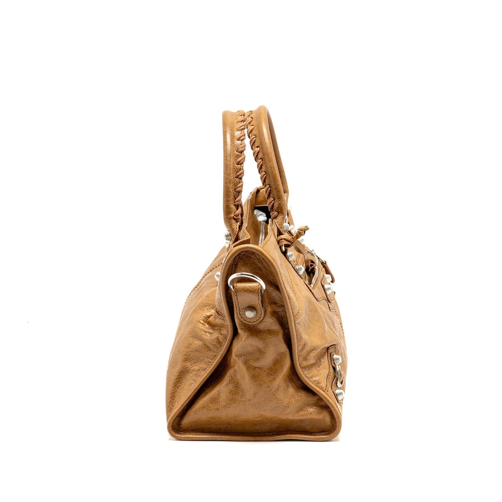 balenciaga-classic-city-bag-aged-calfskin-dark-beige-shw