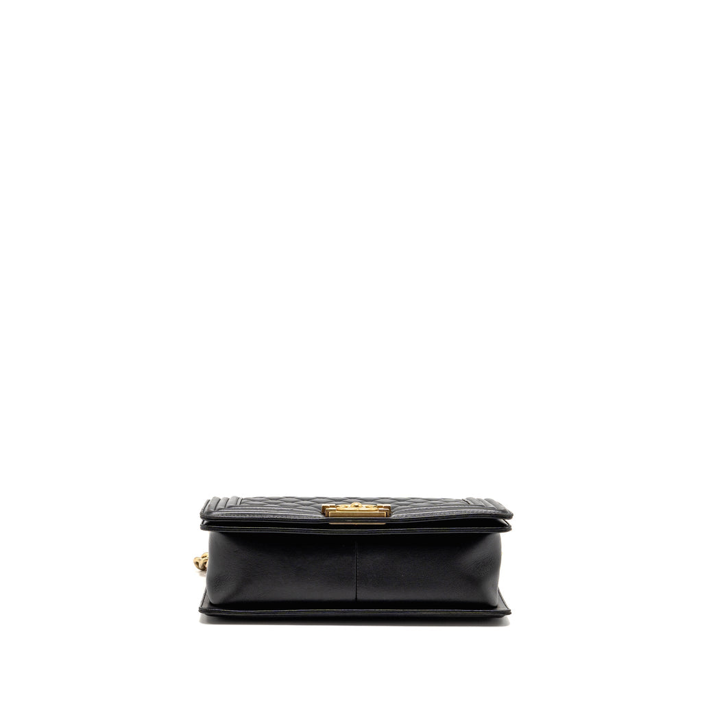 chanel-medium-boy-bag-lambskin-black-ghw-1