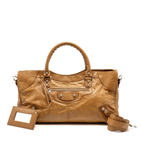 balenciaga-classic-city-bag-aged-calfskin-dark-beige-shw