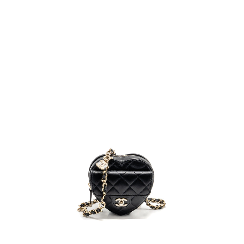 chanel-22s-heart-belt-bag-lambskin-black-lghw-4