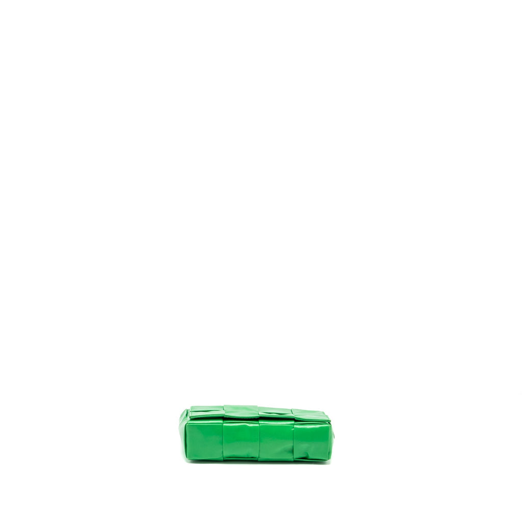 bottega-veneta-cassette-belt-bag-leather-green-shw-copy