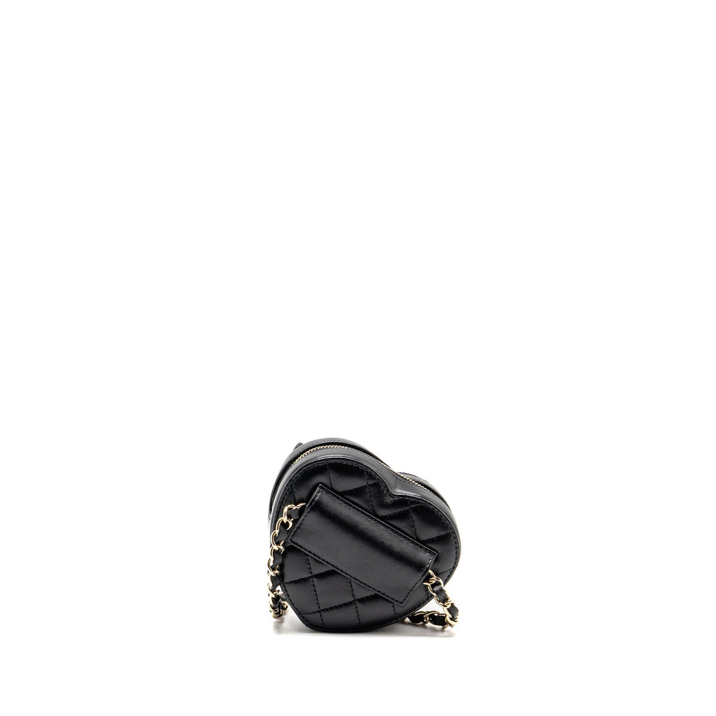chanel-22s-heart-belt-bag-lambskin-black-lghw-4