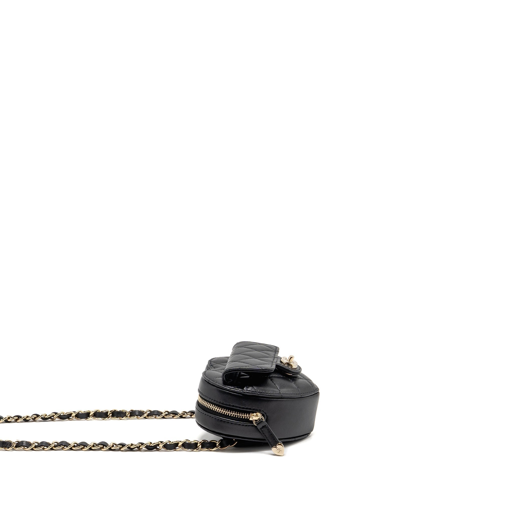 chanel-22s-heart-belt-bag-lambskin-black-lghw-4